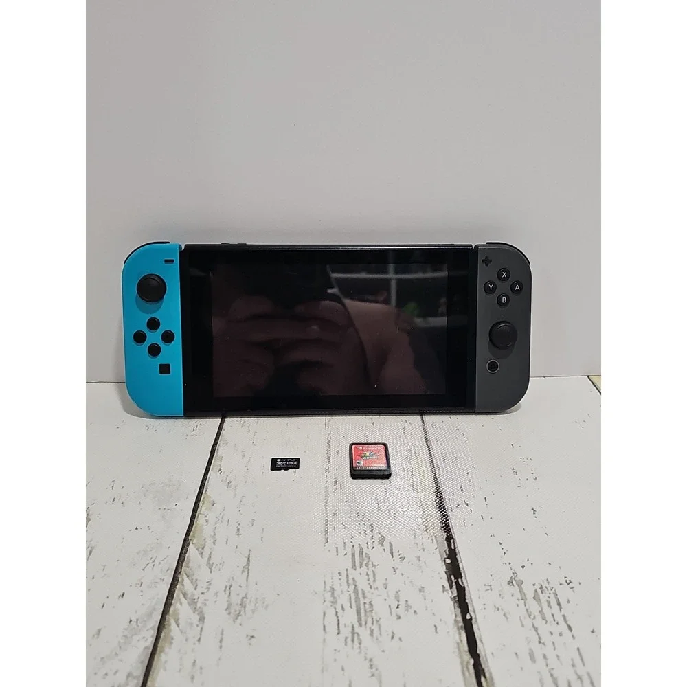Nintendo Switch (First Gen) Console Blue And Black Memory Card & Mario Odyssey